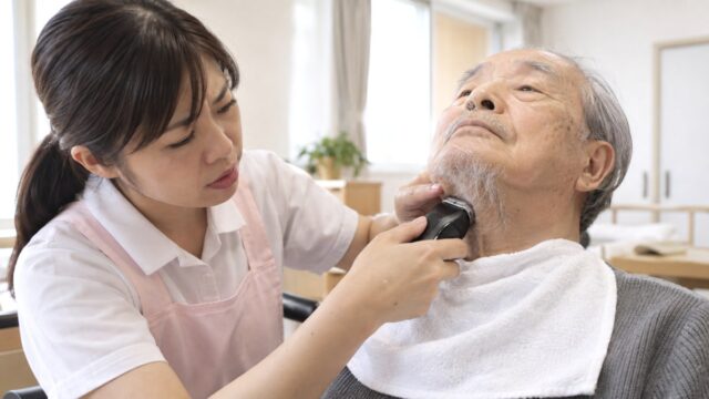 整容の介助｜洗面・整髪・爪切り・ひげそりの手順と注意点を解説