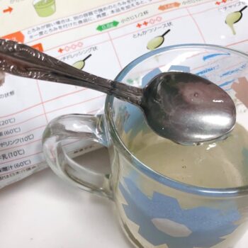 とろみ剤の使い方マニュアル　誤嚥（ごえん）を防ぐために